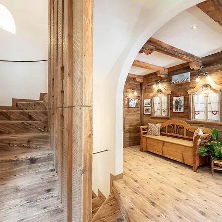 Hotel Adria Canazei