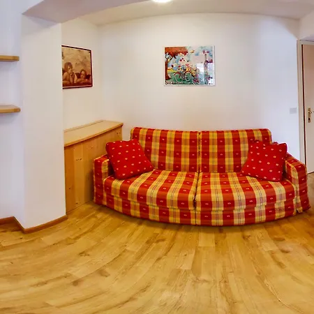 Hotell Adria Canazei