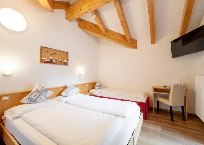 酒店 Adria 卡纳泽伊